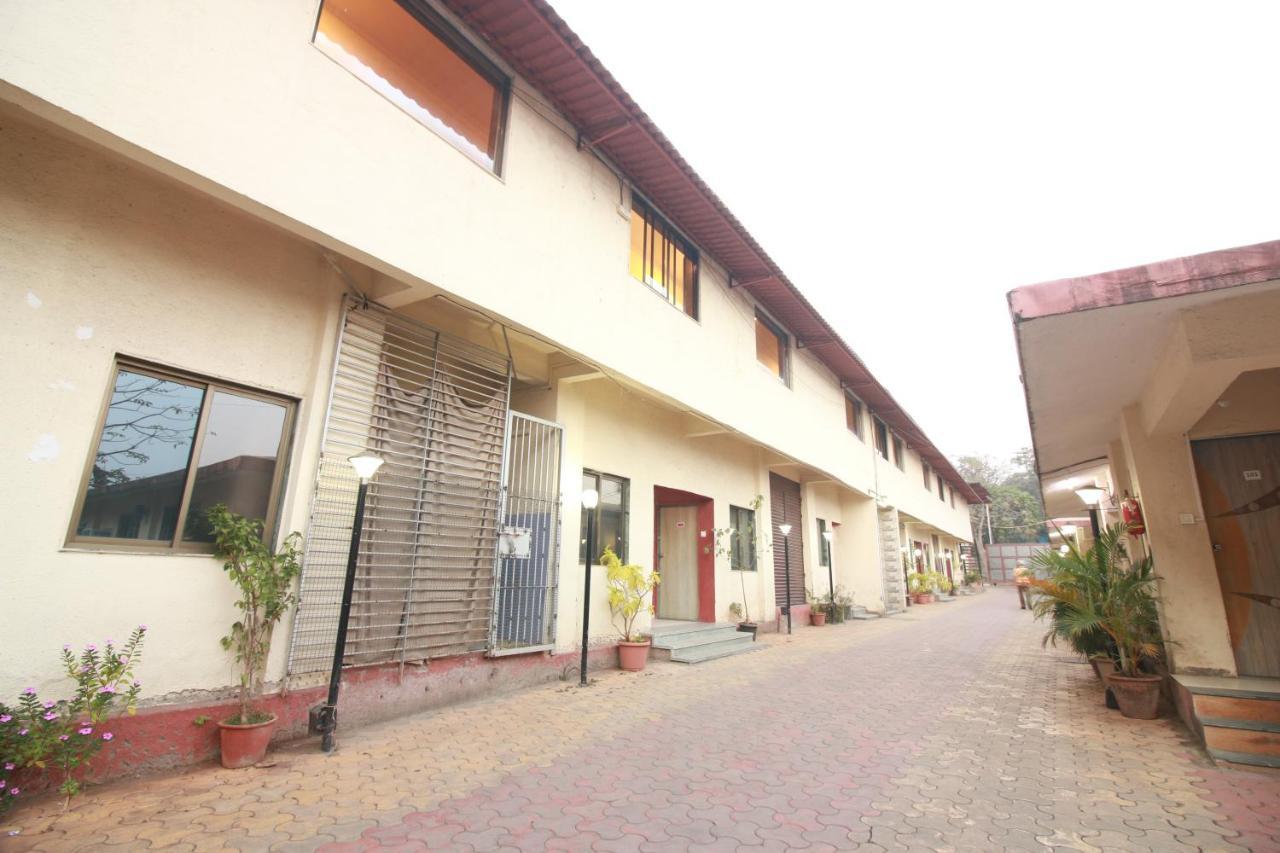 Hotel Nest Inn Residency Bhiwandi Zewnętrze zdjęcie