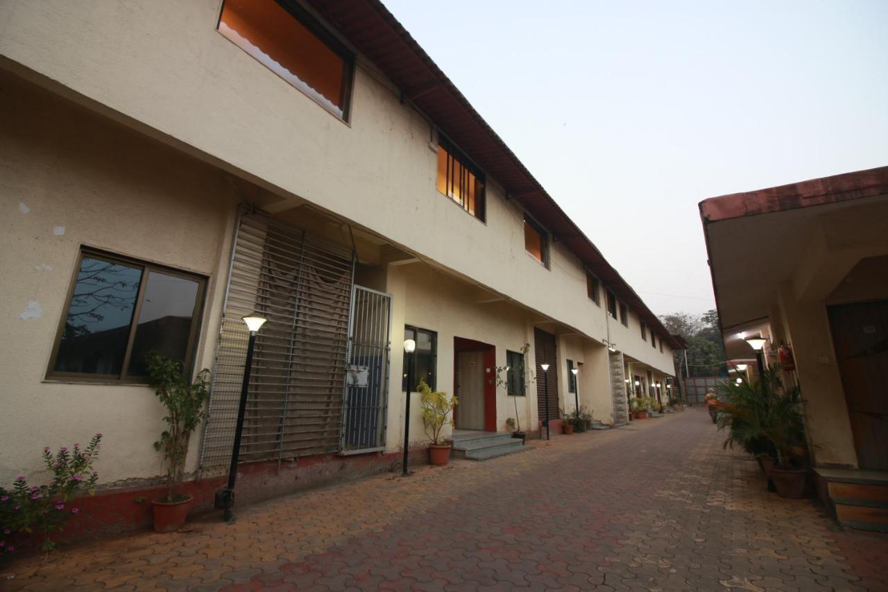 Hotel Nest Inn Residency Bhiwandi Zewnętrze zdjęcie