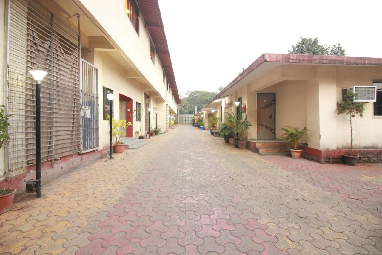 Hotel Nest Inn Residency Bhiwandi Zewnętrze zdjęcie